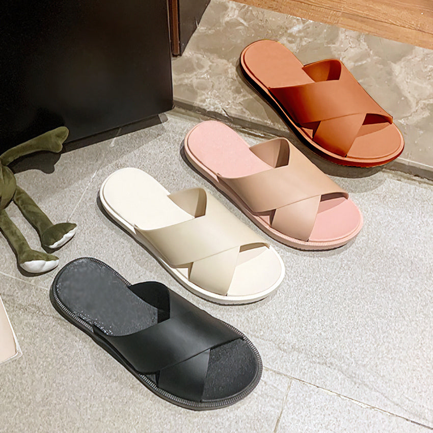 Crossee Sandal