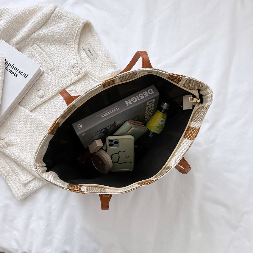 Lascove Tote Bag