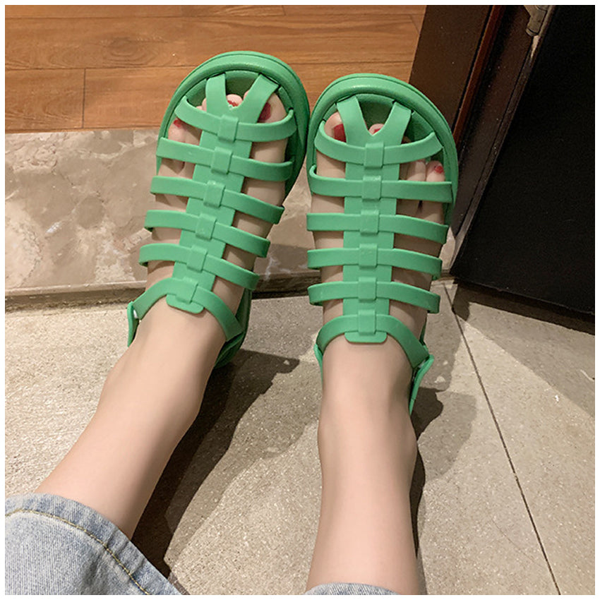Mijail Sandal