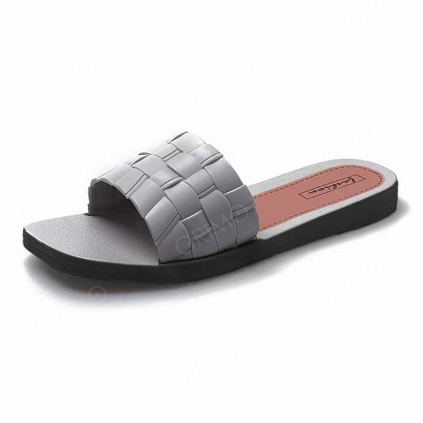 Svanna Sandal