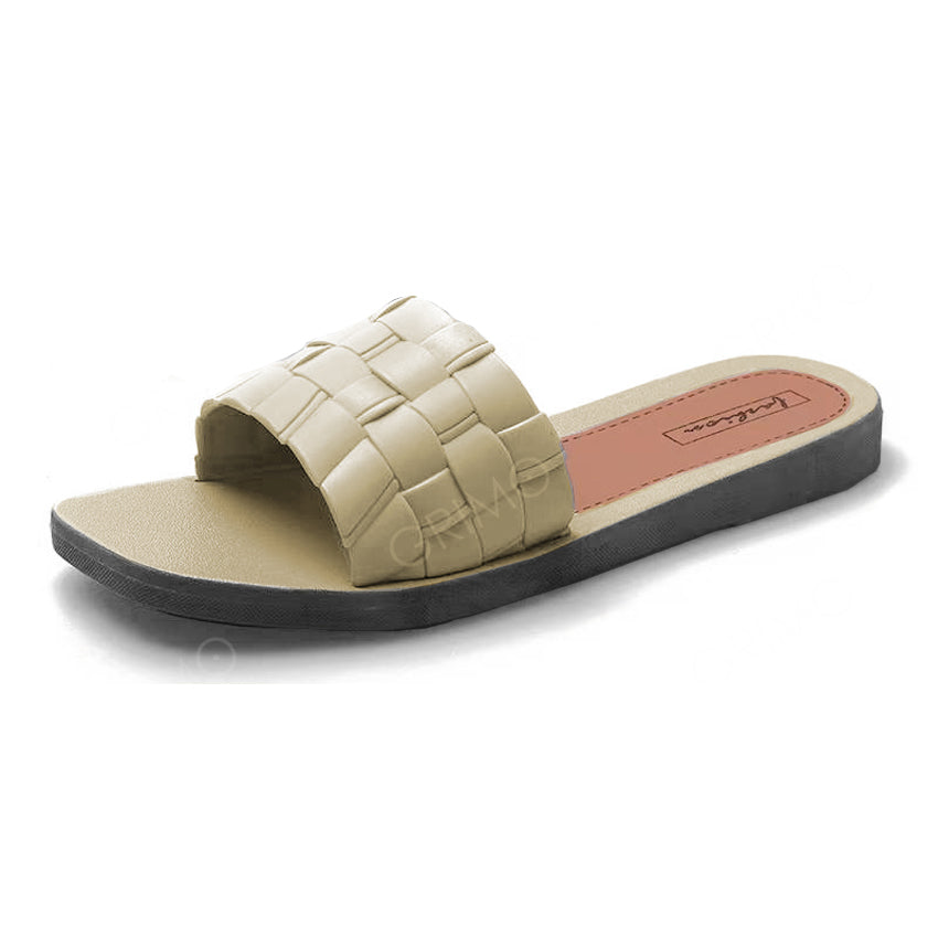 Svanna Sandal