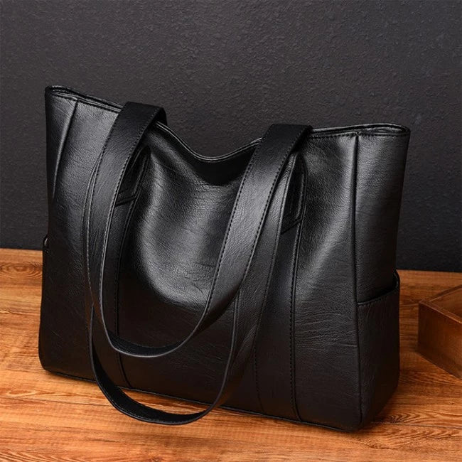 Merry Shoulder Bag